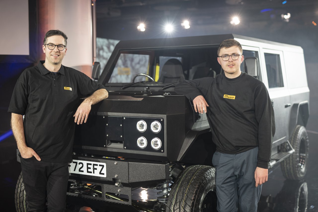 Munro introduces severe surface 4 × 4 electrical automobile